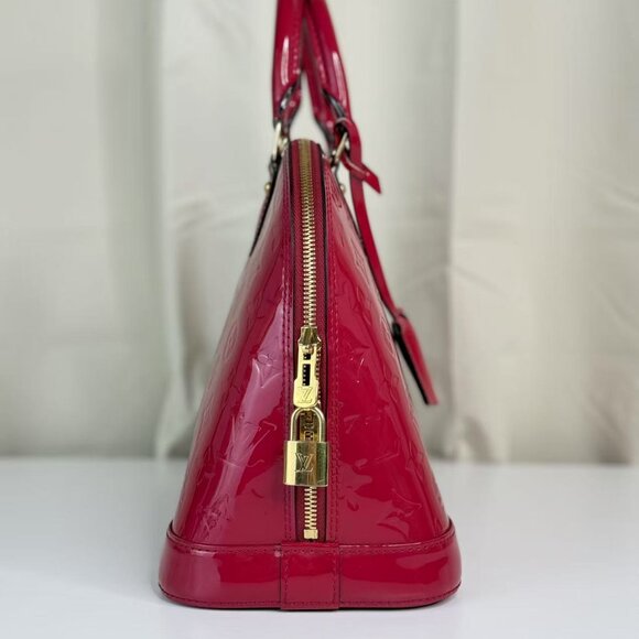 Louis Vuitton Alma PM Bag in Red Vernis Pattern  Leather with Classic Monogram - Picture 4 of 10